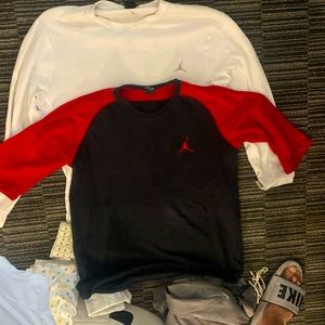 (2) Jordan XL Sweatshirts
